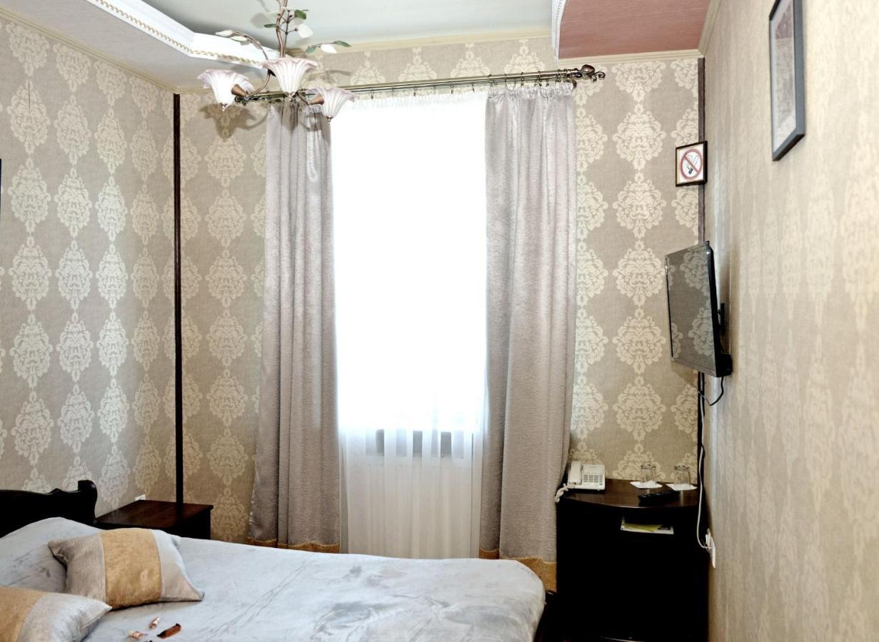 Argo Hotel Lviv Exterior photo